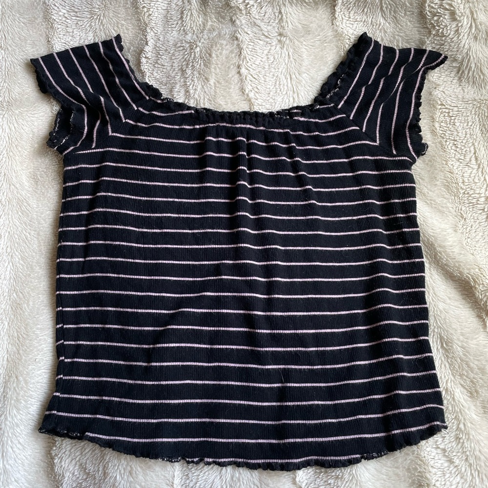 Off the Shoulder GARAGE Top
